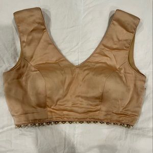 SAREE with shawl, earrings, necklace